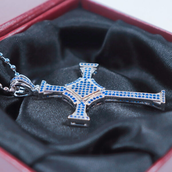 Fashion Jewelry Cross Pendant Unisex Necklace